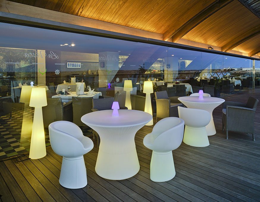 Bar & Restaurant